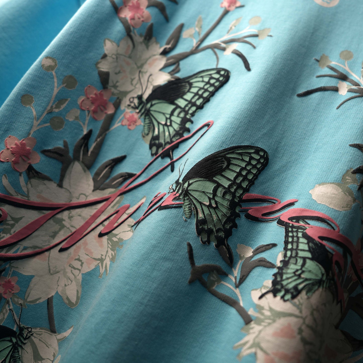 BLUE FRESH THREADS T-SHIRT