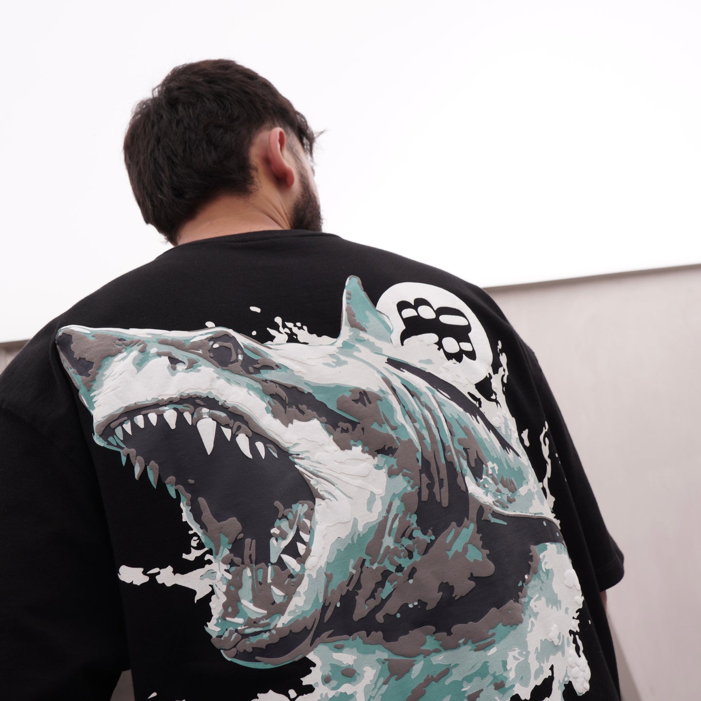 BLACK SHARK T-SHIRT