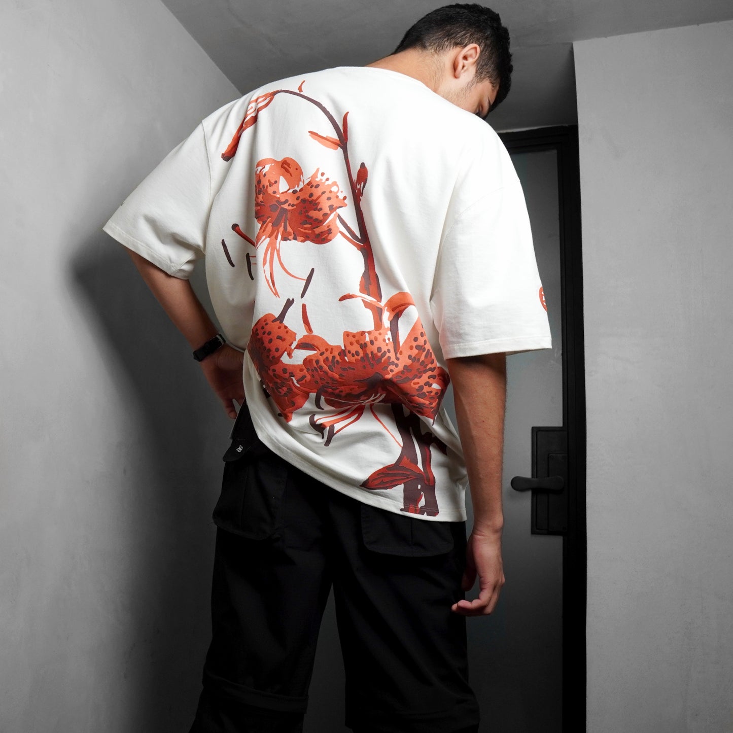 TIGER LILY T-SHIRT