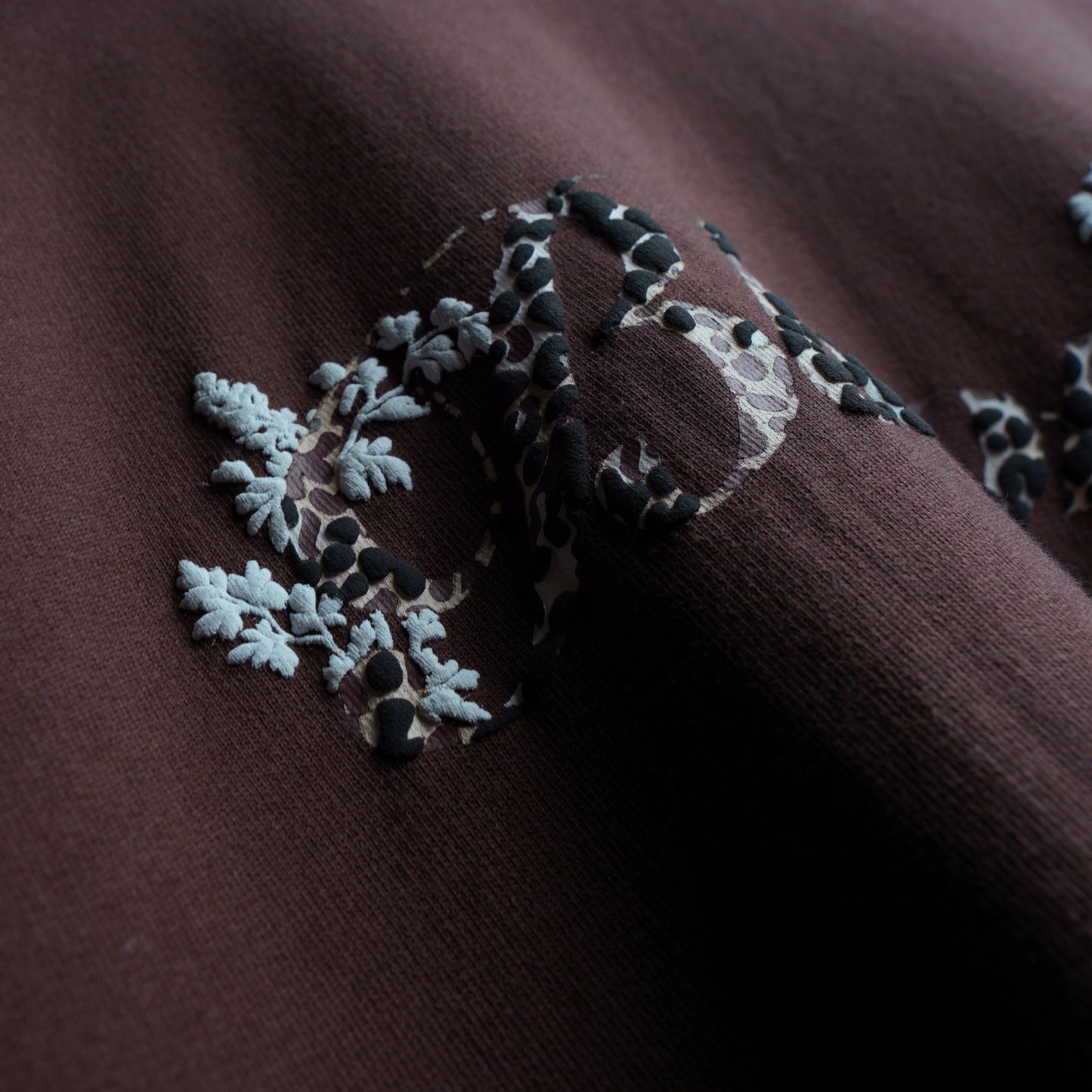 ROSETTES T-SHIRT