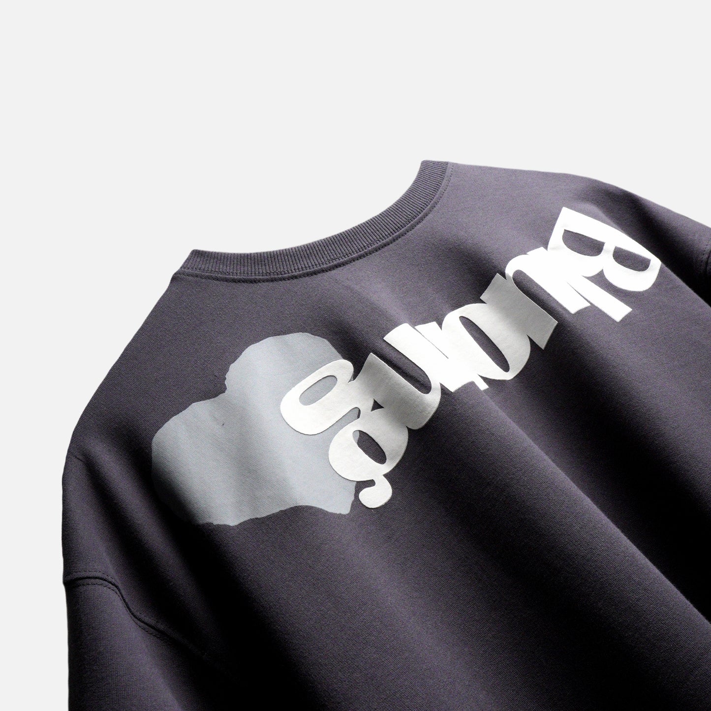GREY HEARTS T-SHIRT