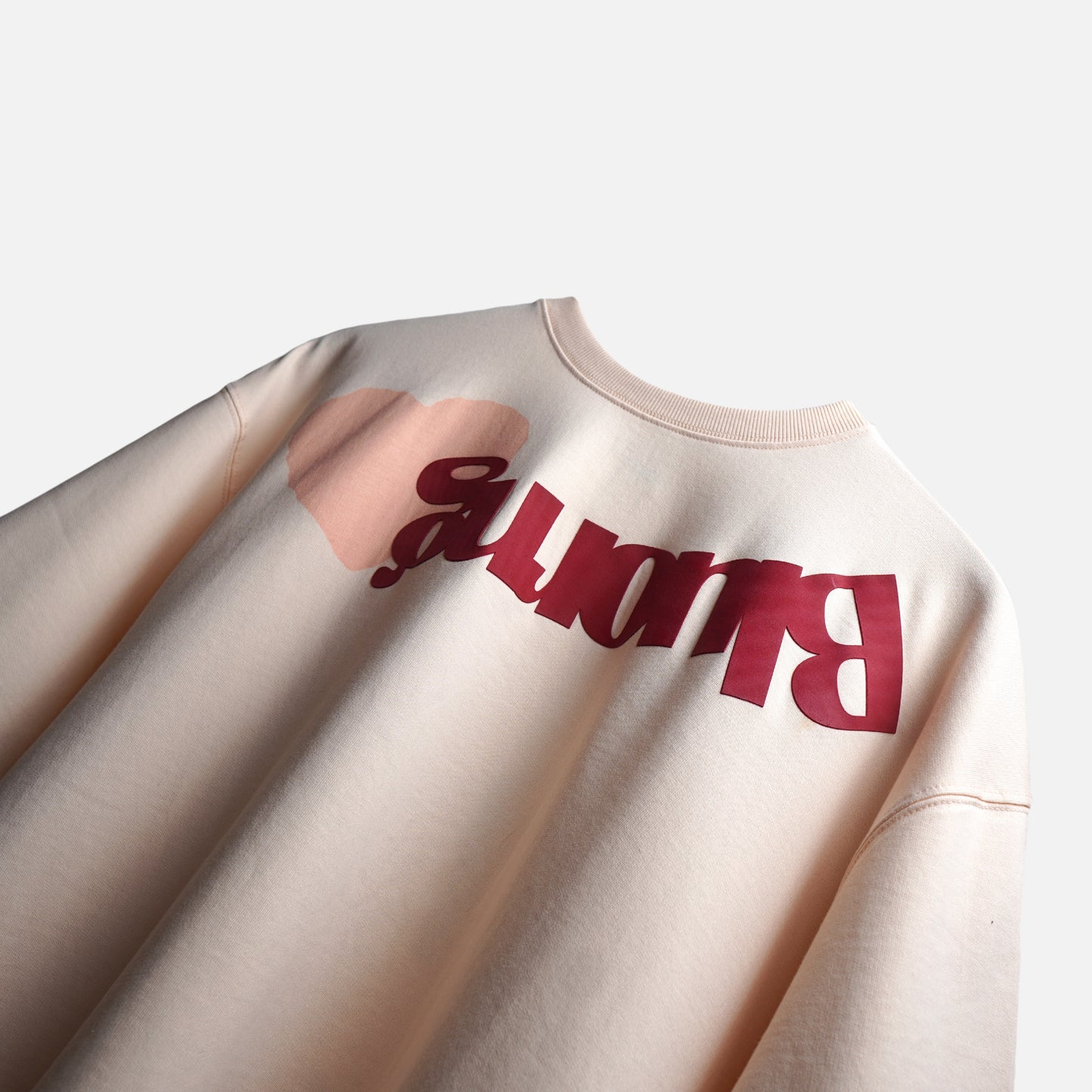 CREAM HEARTS T-SHIRT