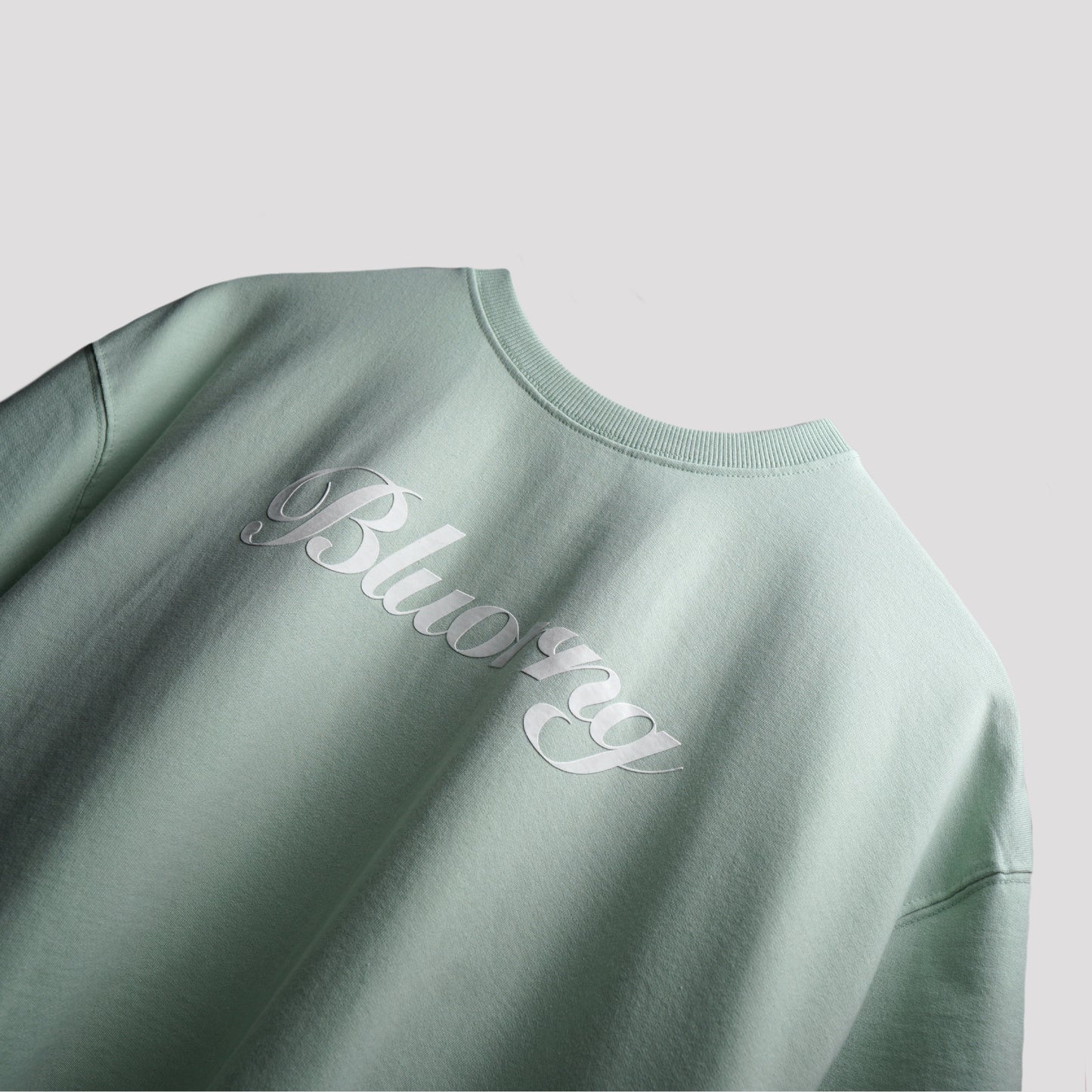 MINT MATERIALISTIC T-SHIRT