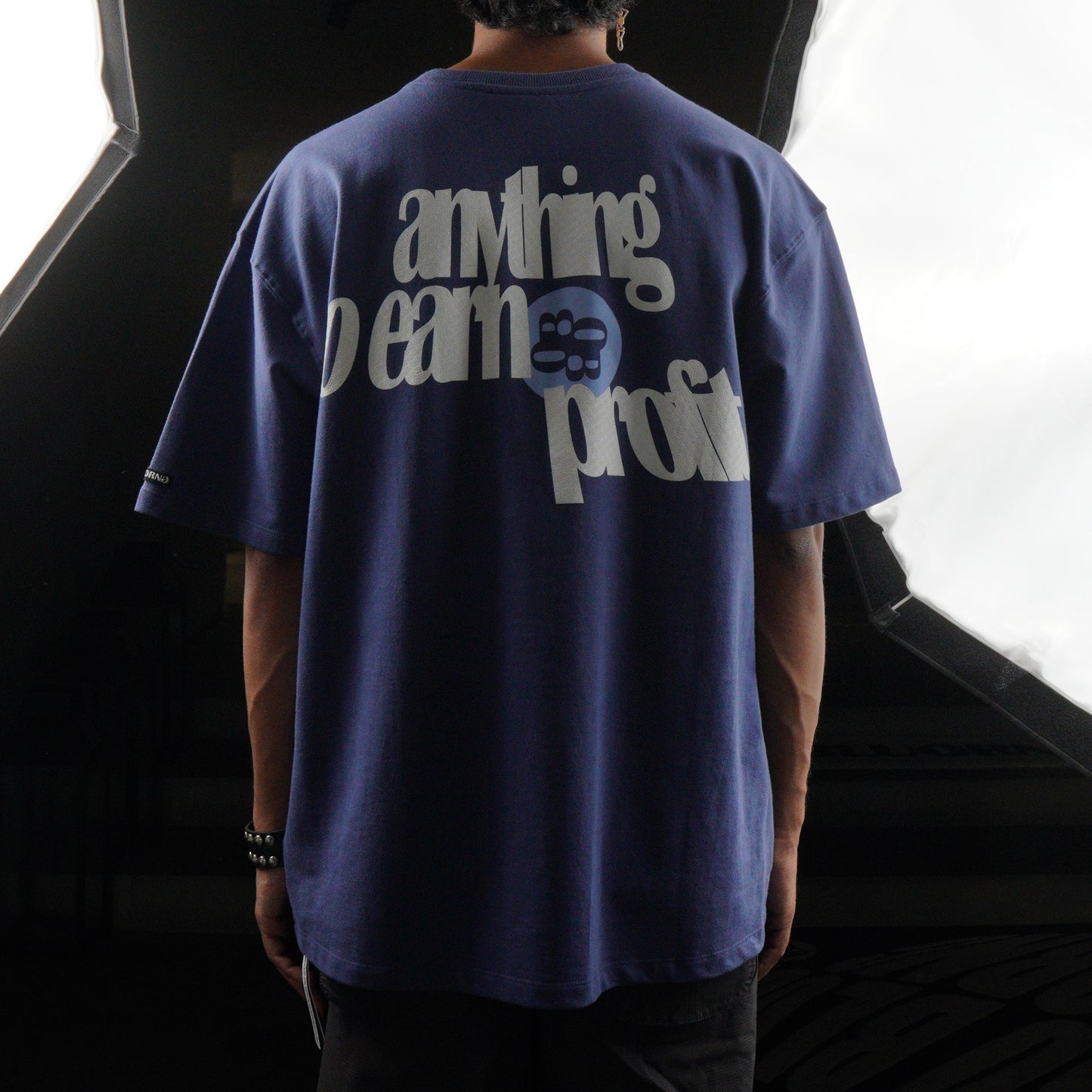 HONEST T-SHIRT