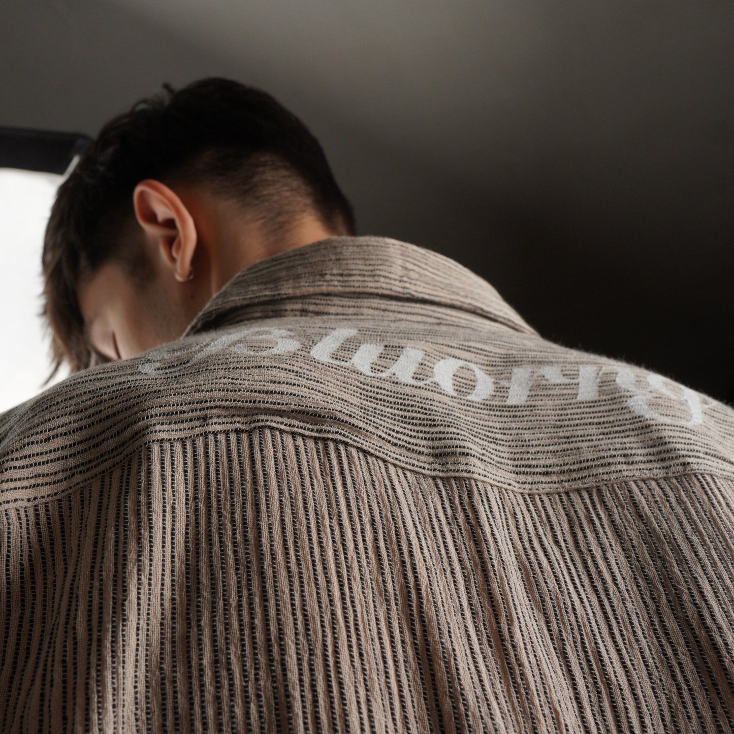BEIGE SHIRT