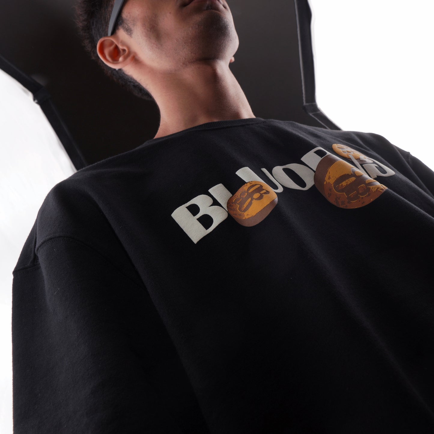 TREASURE T-SHIRT