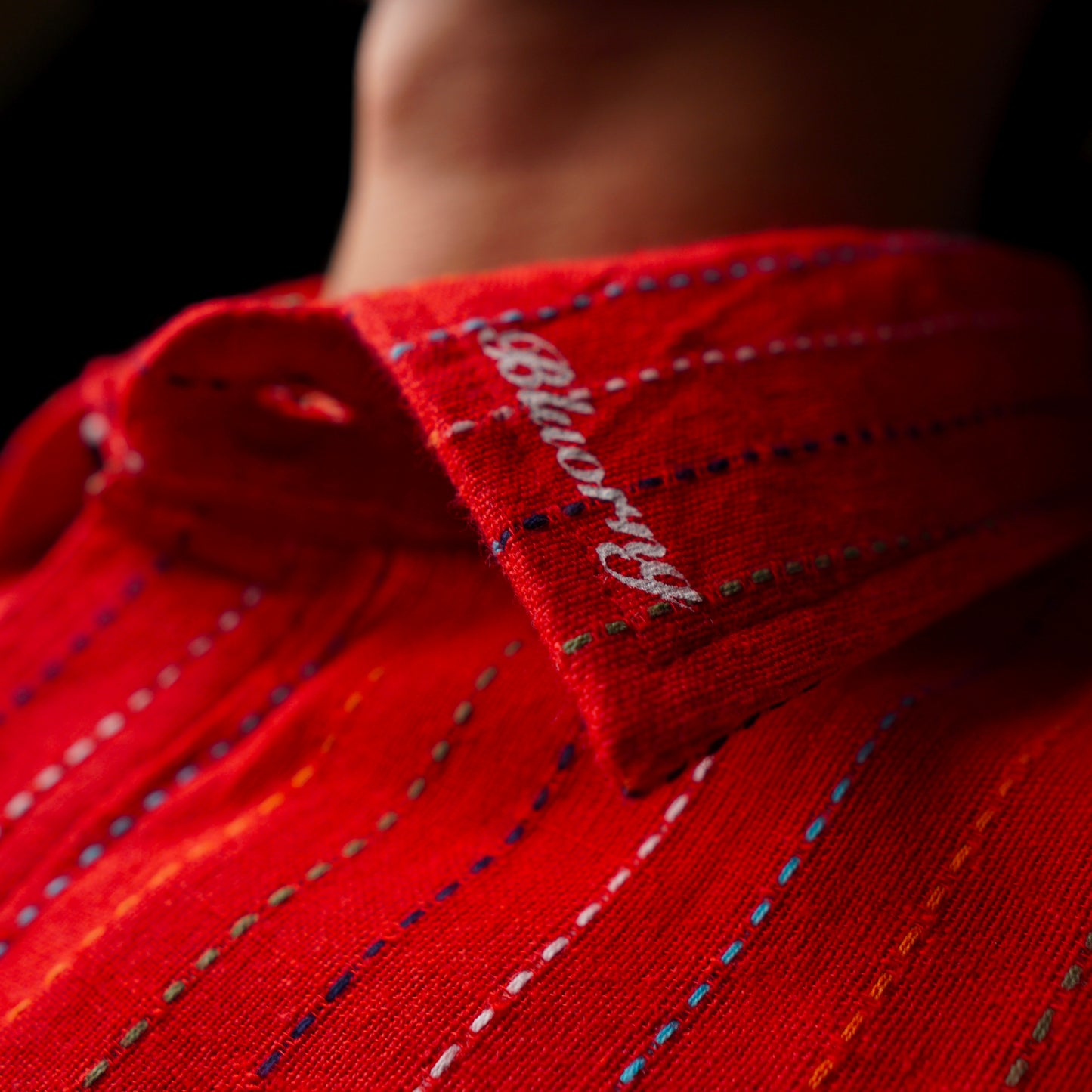 RED CHAIN SHIRT