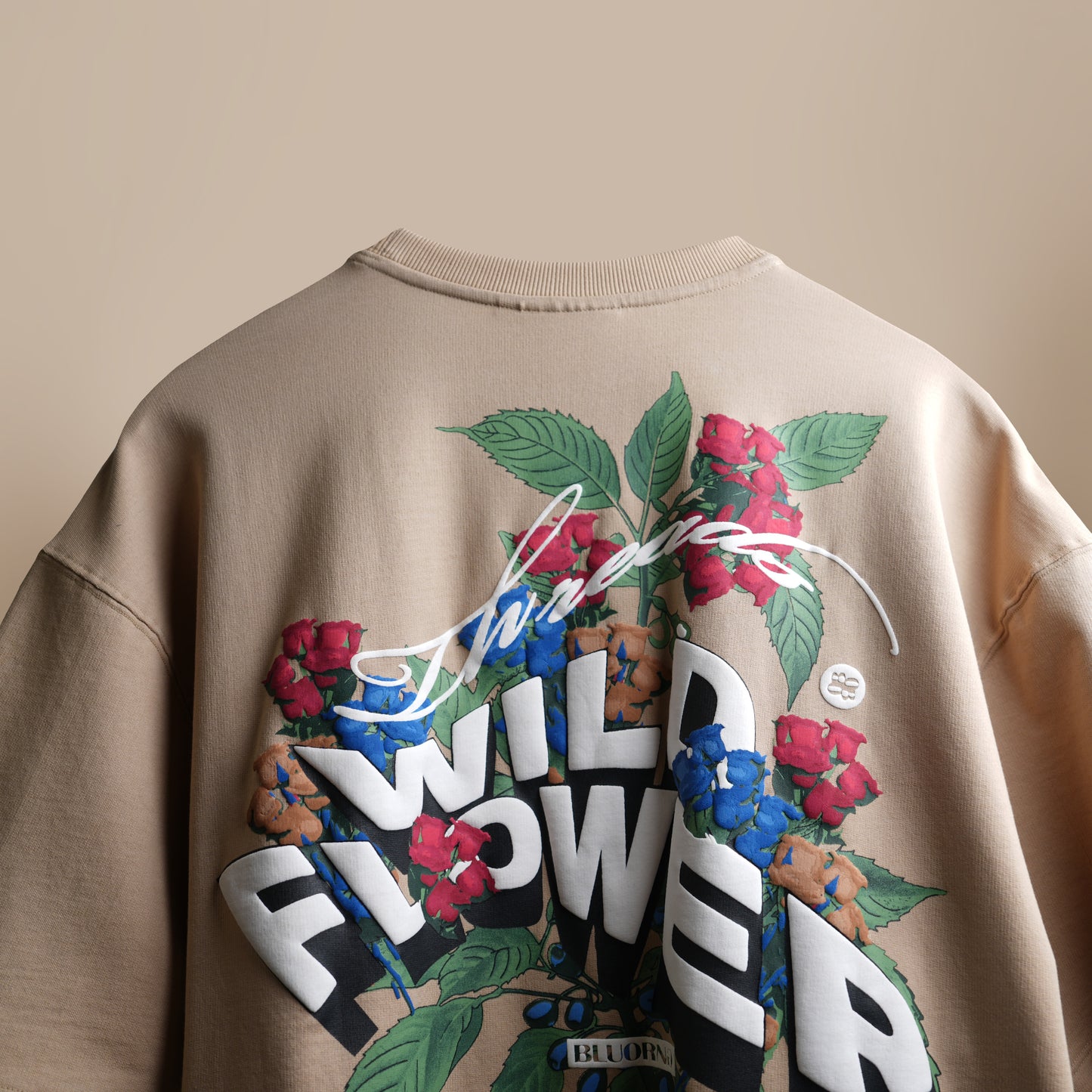 BEIGE WILD FLOWER T-SHIRT