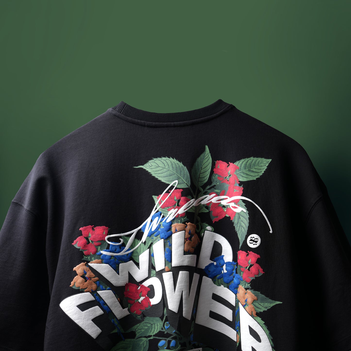 BLACK WILD FLOWER T-SHIRT