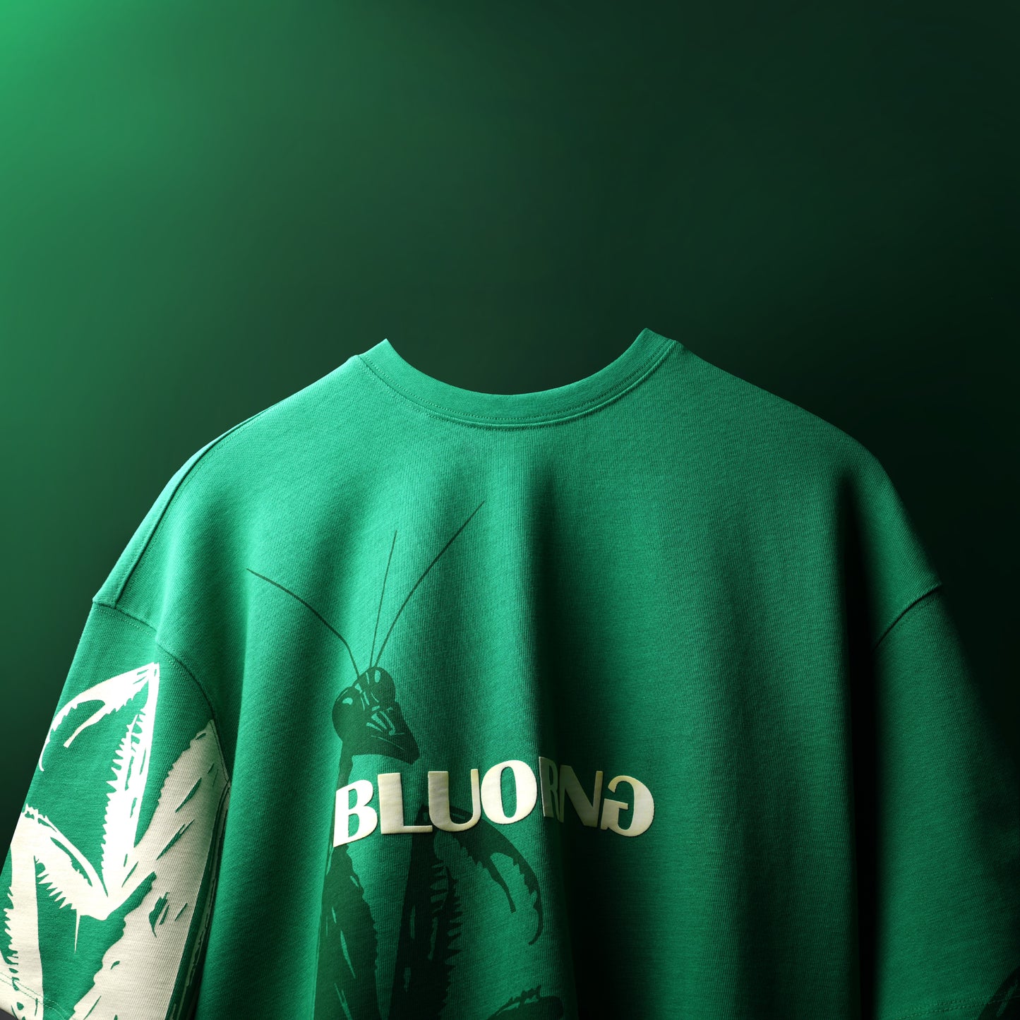 Green Praying Mantis Luxury T-Shirt