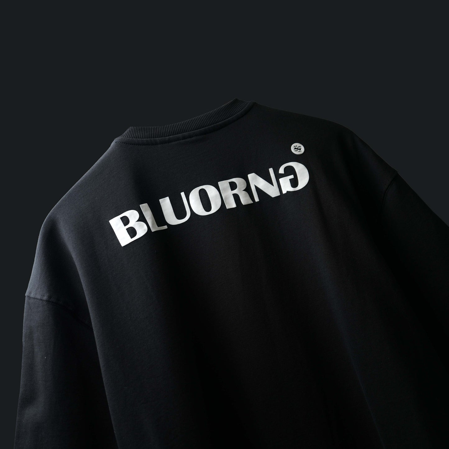 BLACK BASIC T-SHIRT
