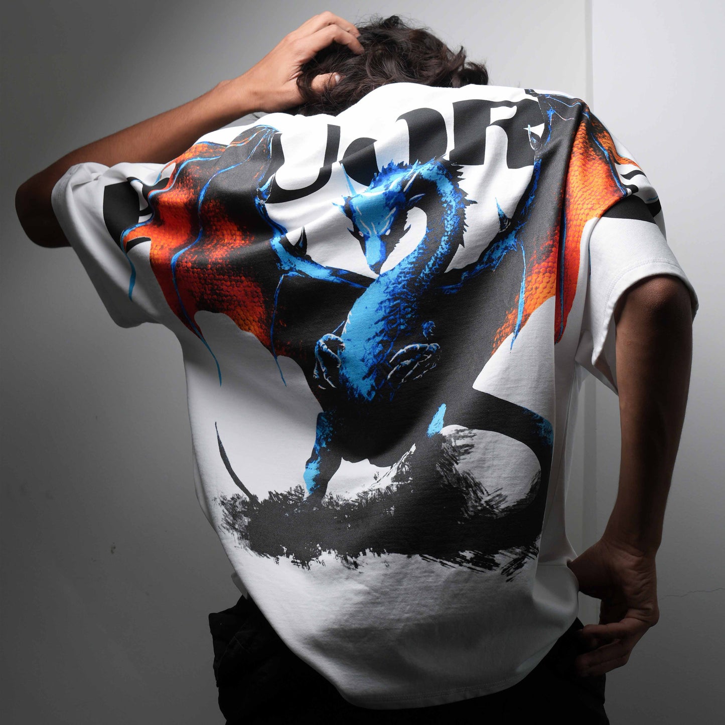 WHITE SHENRON T-SHIRT