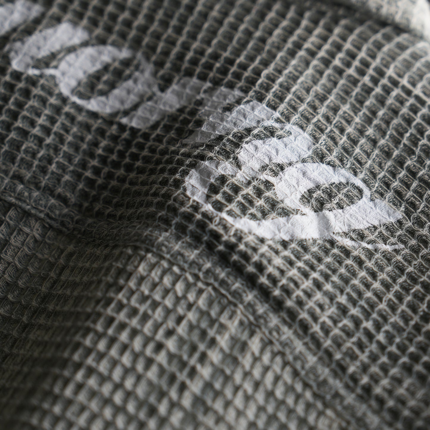 MARBLE GREY WAFFLE SHIRT