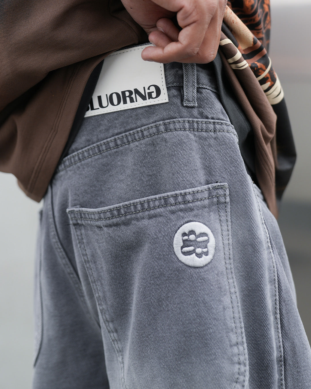 CLOUD STONE GREY DENIMS