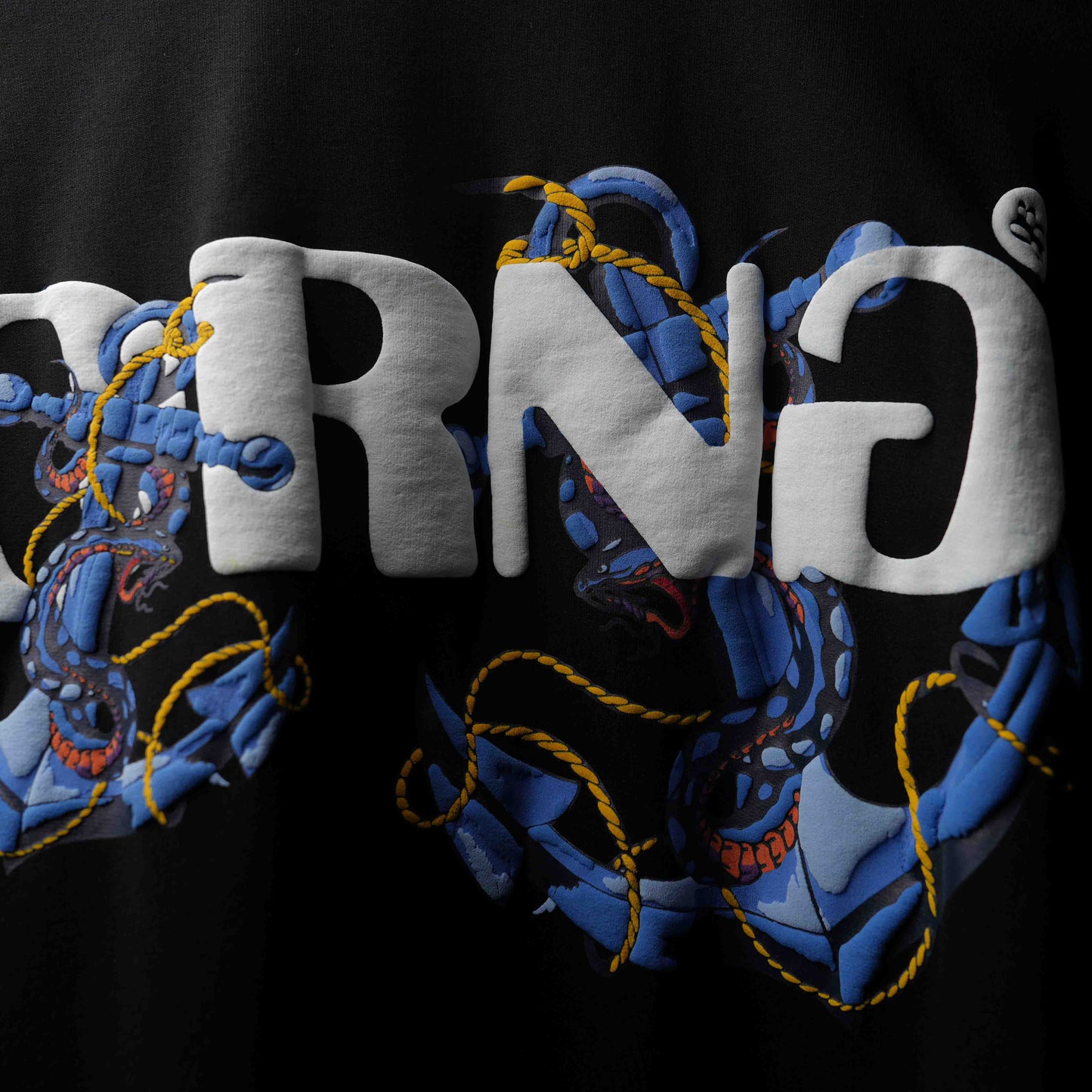 BLACK ANCHOR T-SHIRT