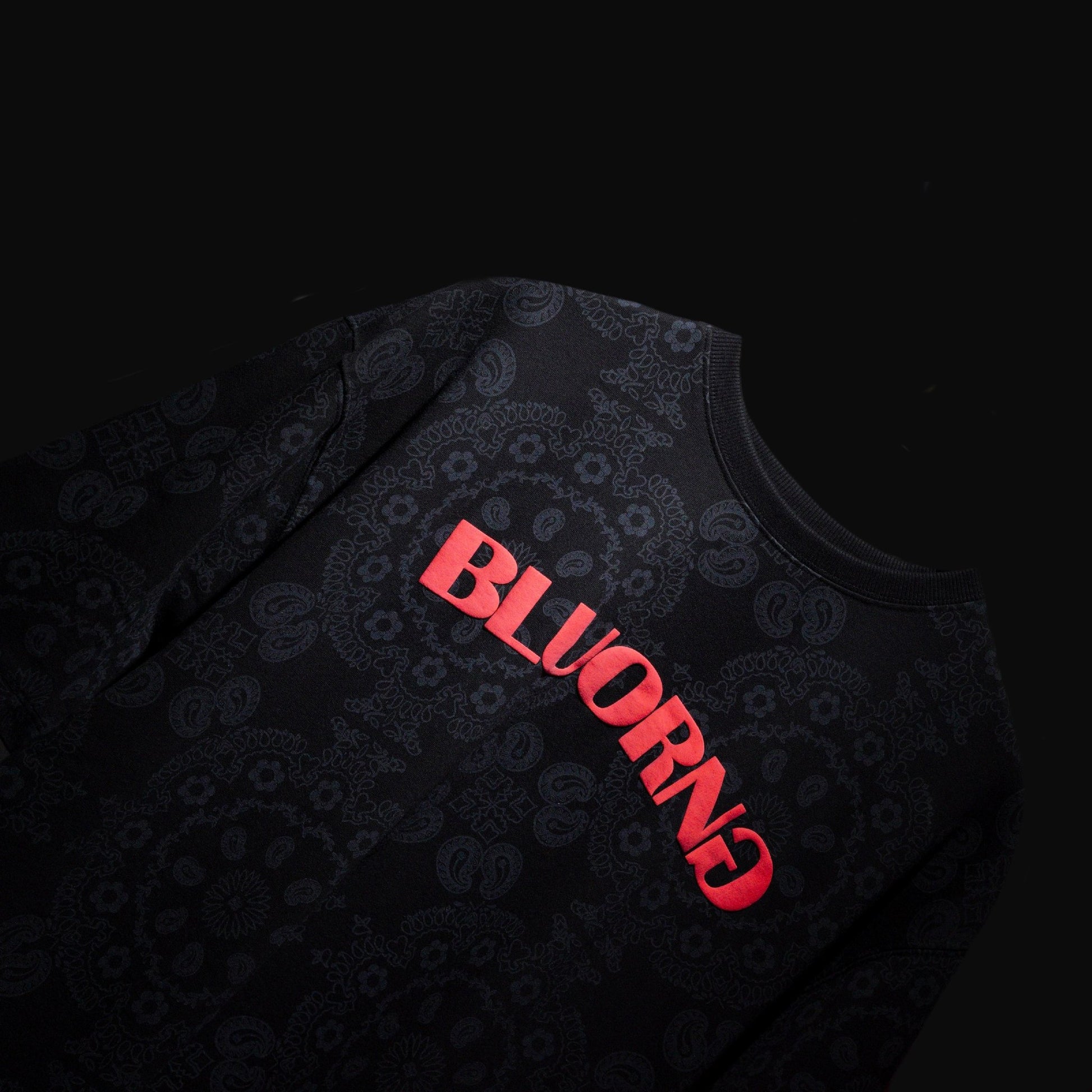 BLACK Paisley tee - Bluorng
