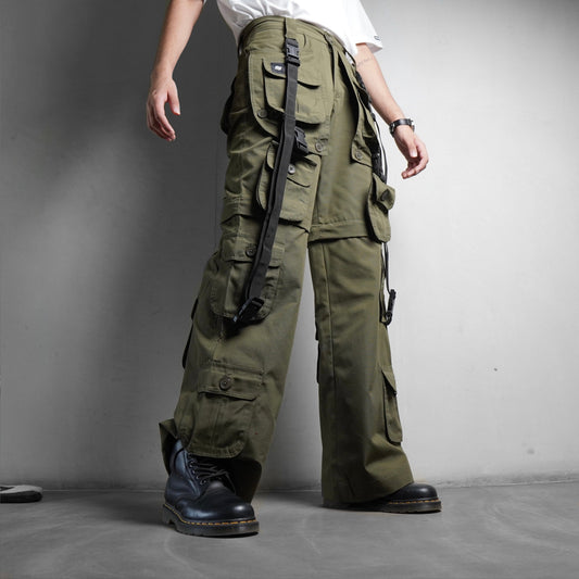 Why Are Multi Pocket Pants Essential Streetwear?