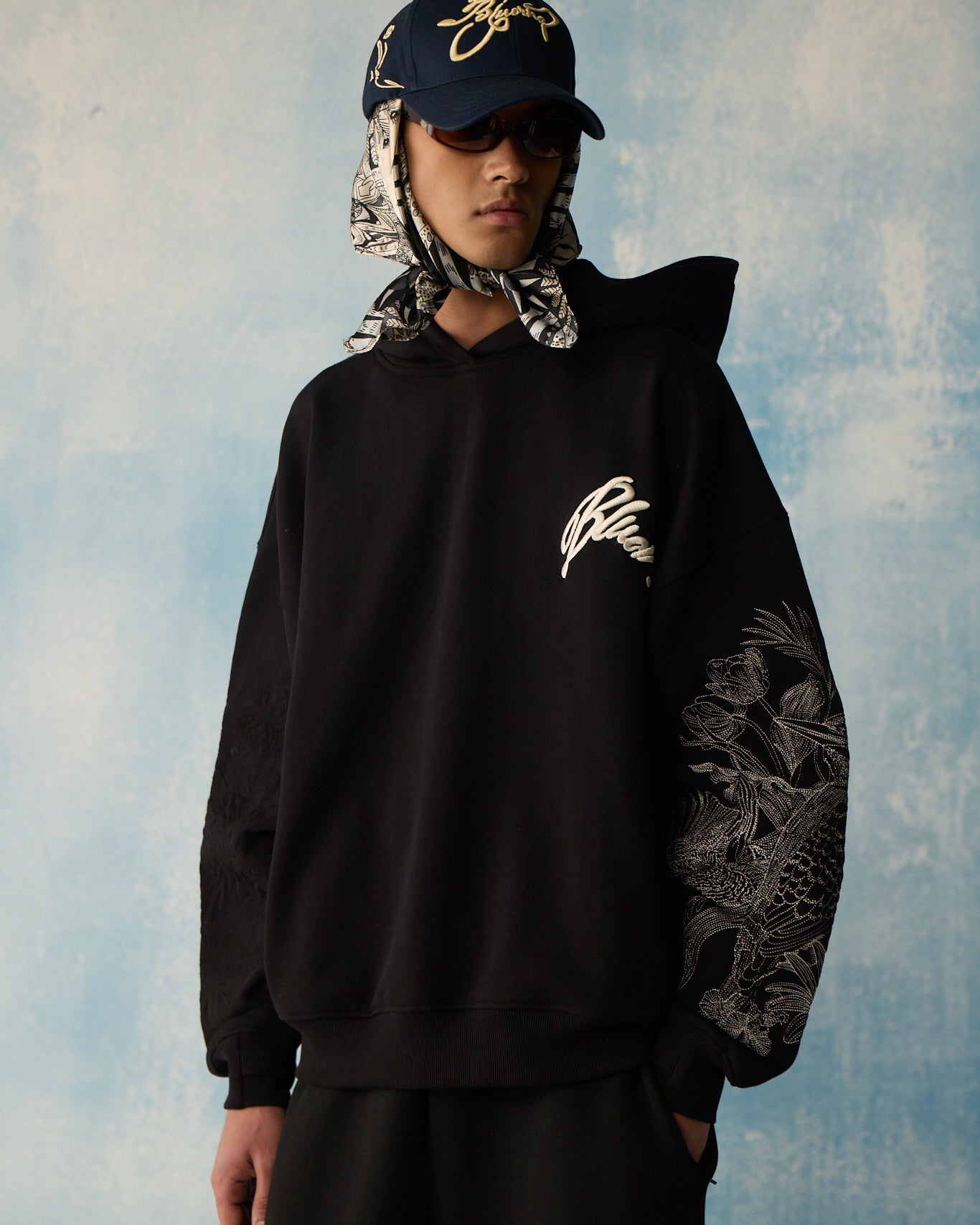 Oversized Hoodie - Stylish & Printed Hoodies for Men – BLUORNG