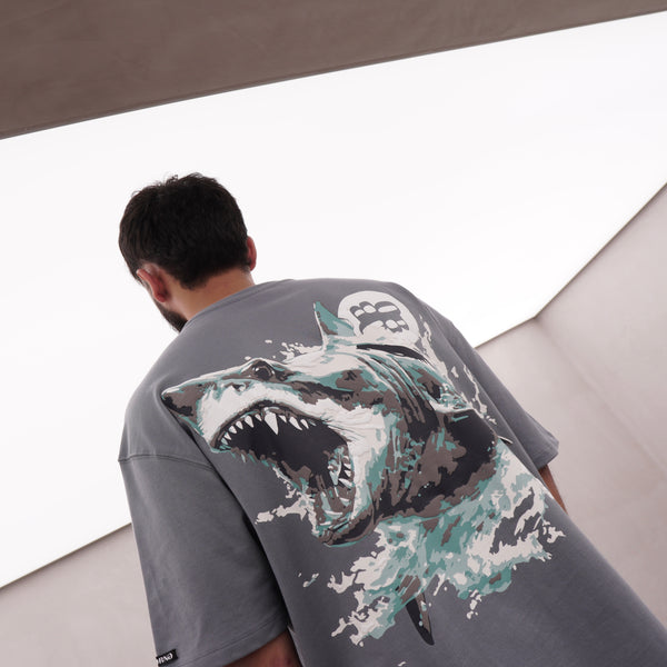 GREY SHARK T-SHIRT - RELAXED FIT TEE