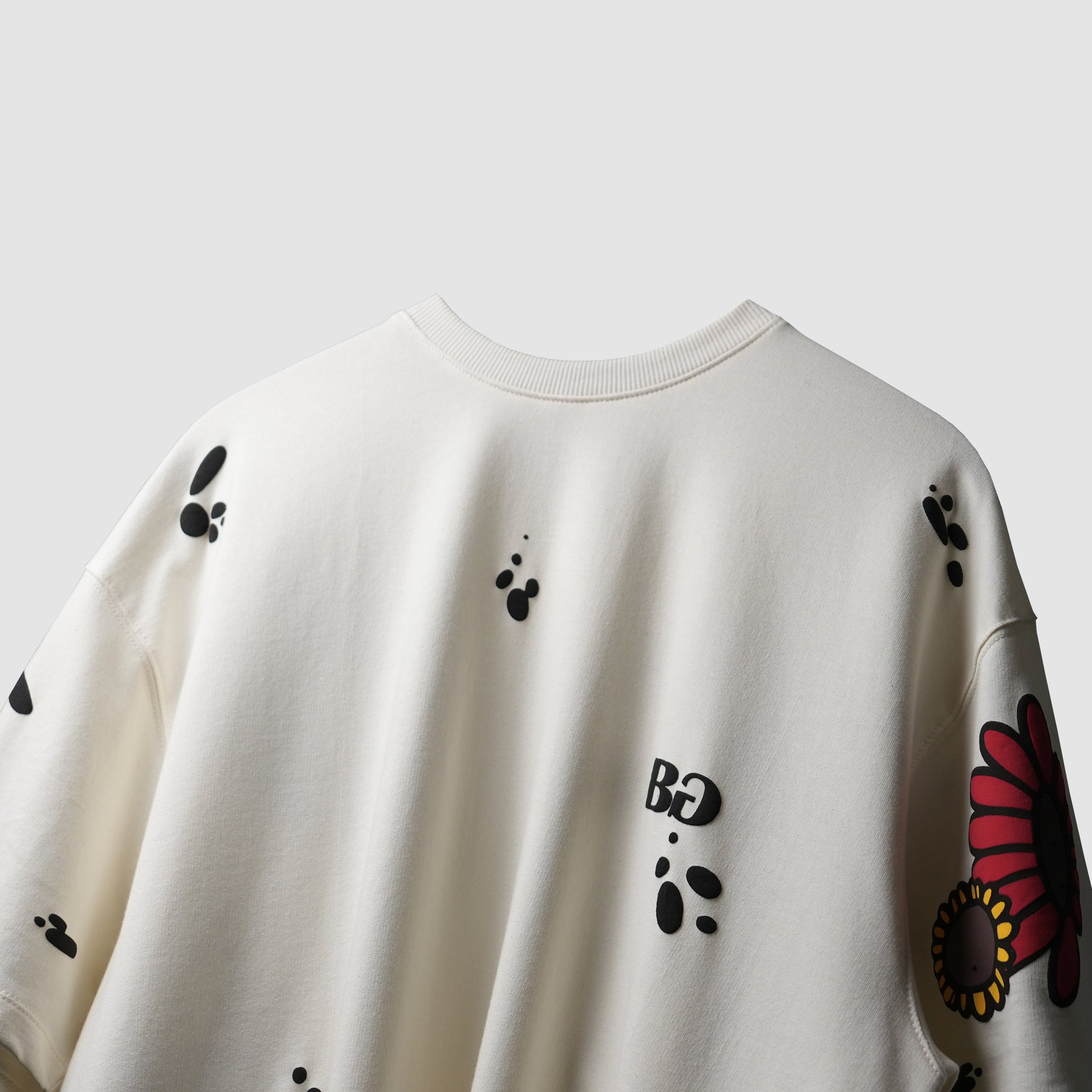 white-premium-oversized-butterfly-print-tshirt