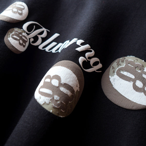 BLACK STRIVE T-SHIRT