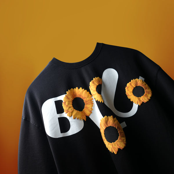 Black Sunflower Puff Screen Print T-Shirt