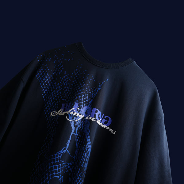 Premium oversized tee with bird-in-motion design