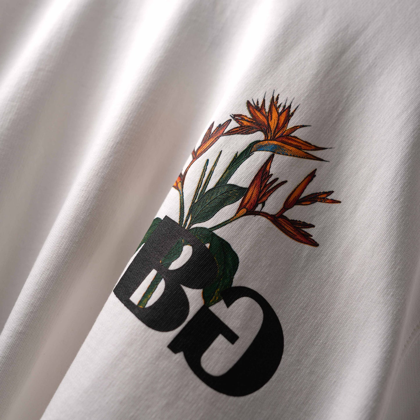 WHITE BIRD OF PARADISE T-SHIRT