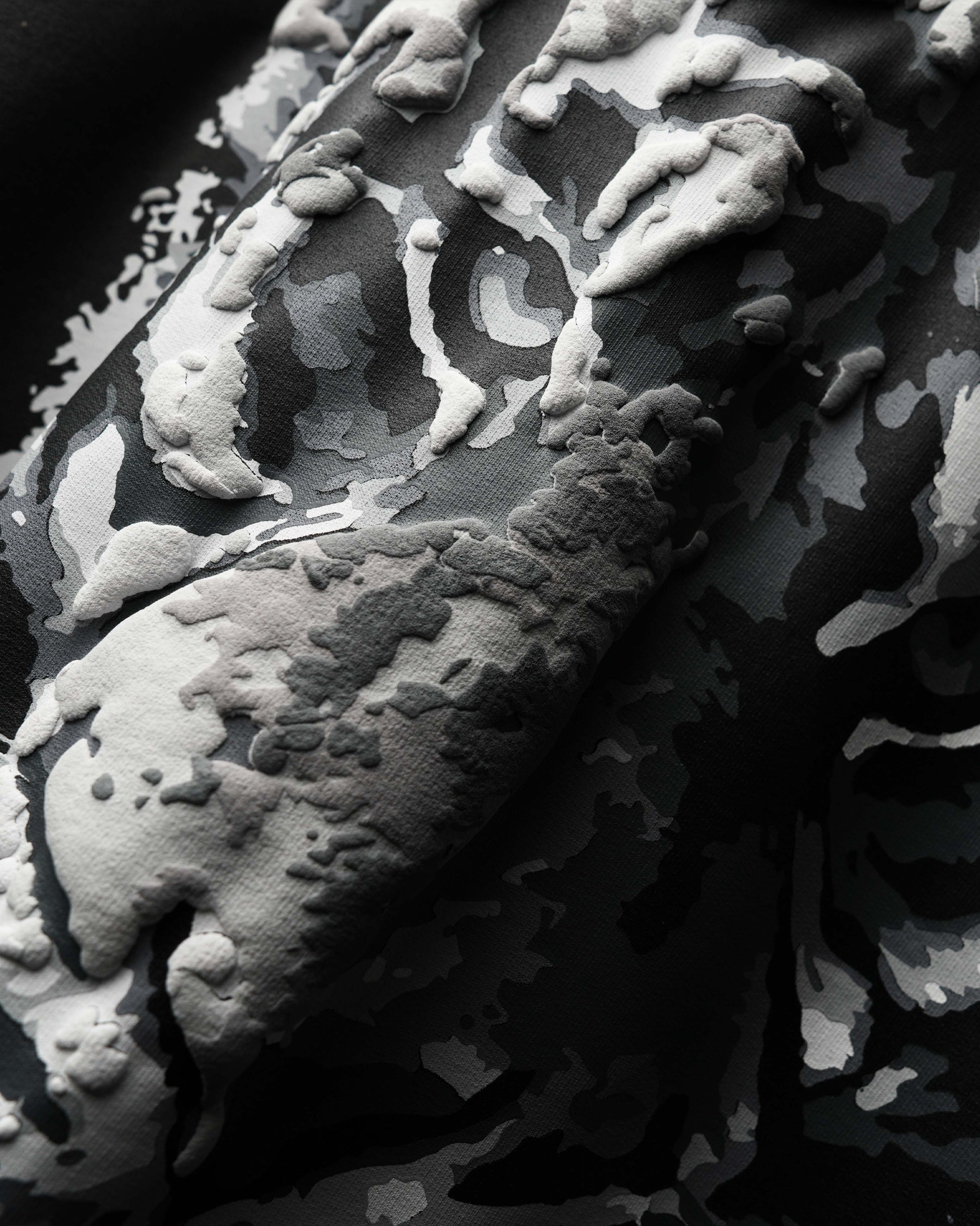 Grey Tiger T-Shirt - Streetwear Fashion