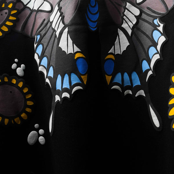 Butterfly Paws streetwear T-Shirt