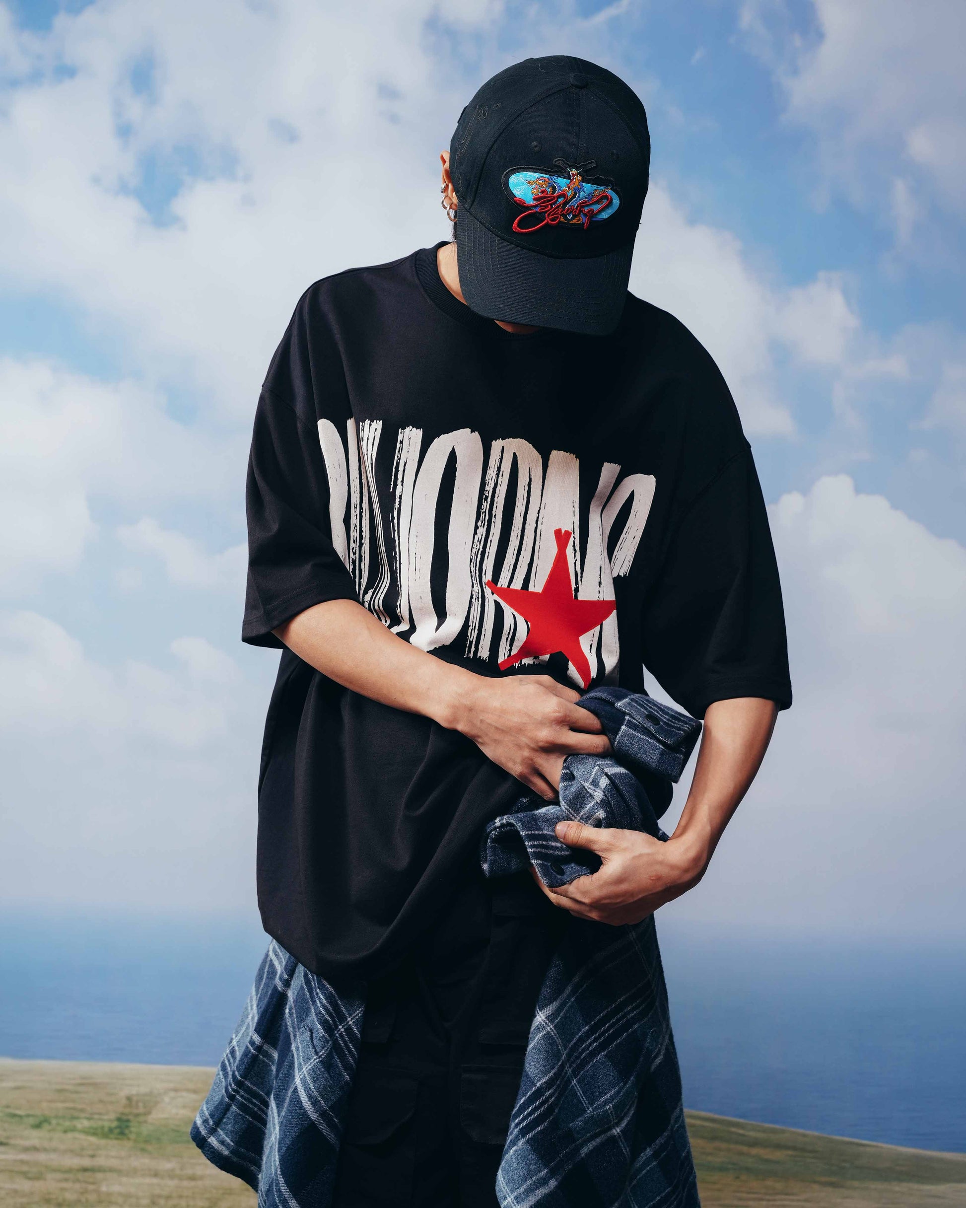 Black BG Star T-Shirt - Streetwear Fashion