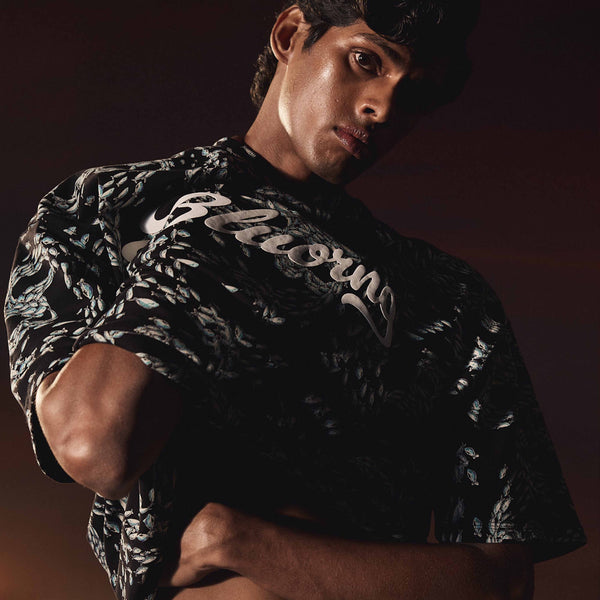 Feeding Frenzy Logo Round Neck T-Shirt