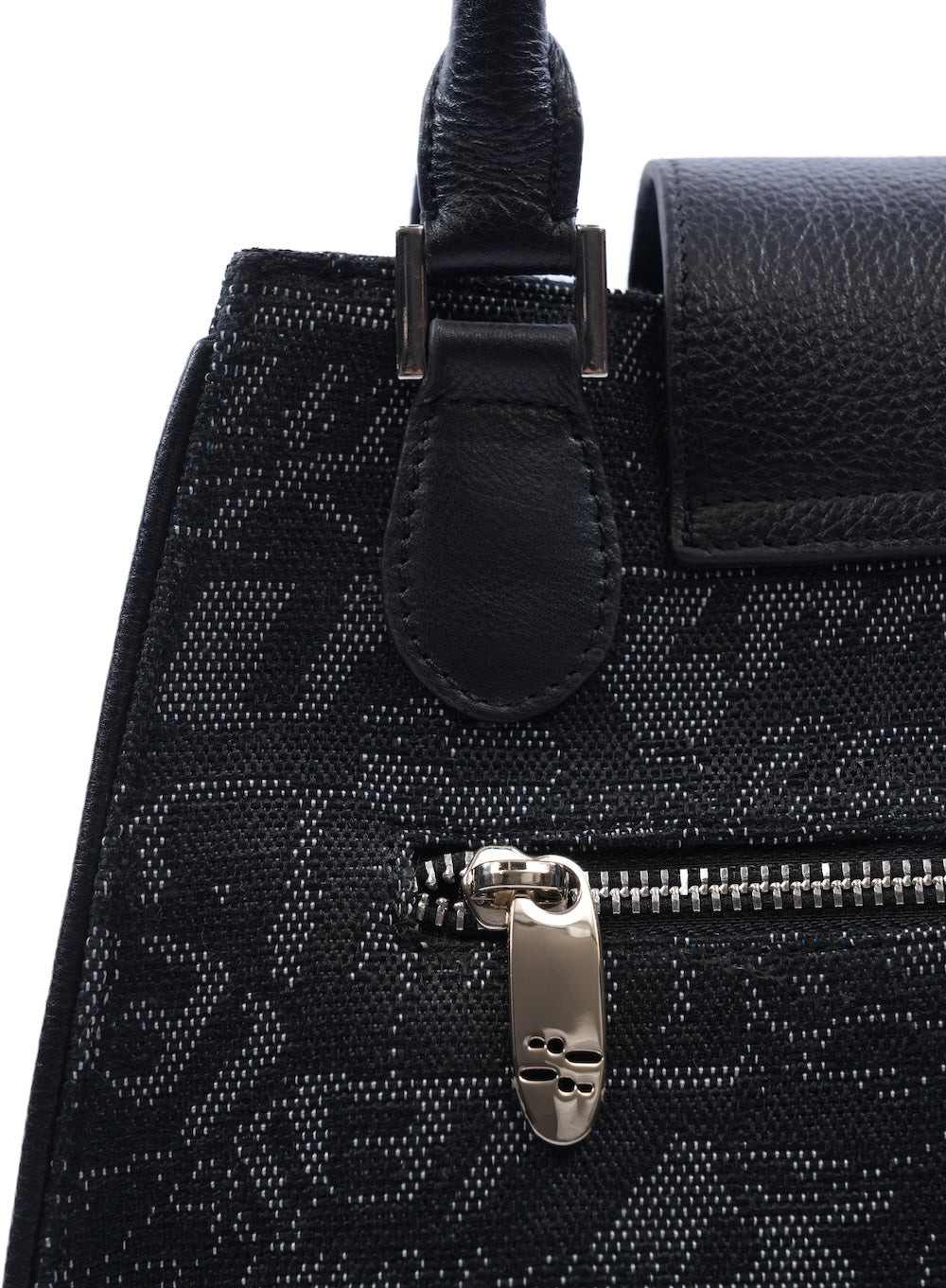 Crest Carryall Jacquard