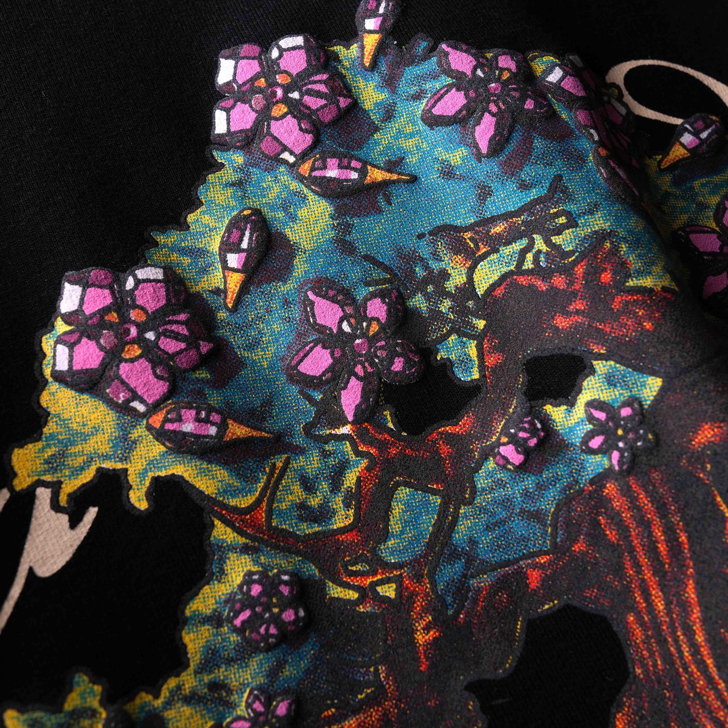 BLACK BONSAI RELIC T-SHIRT