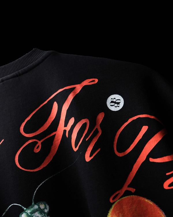 Round Neck Mantis World Black T-Shirt