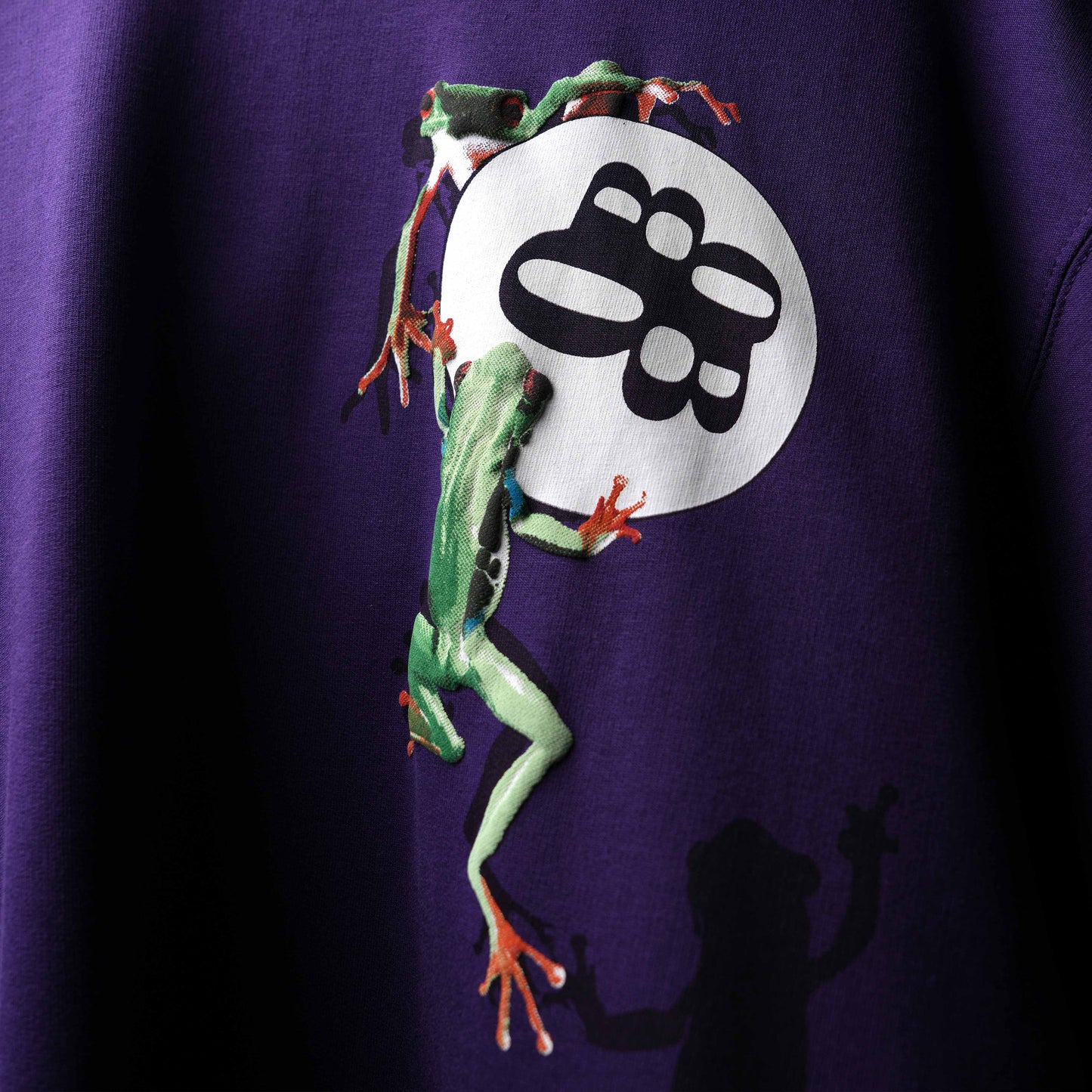 STICKY PURPLE T-SHIRT