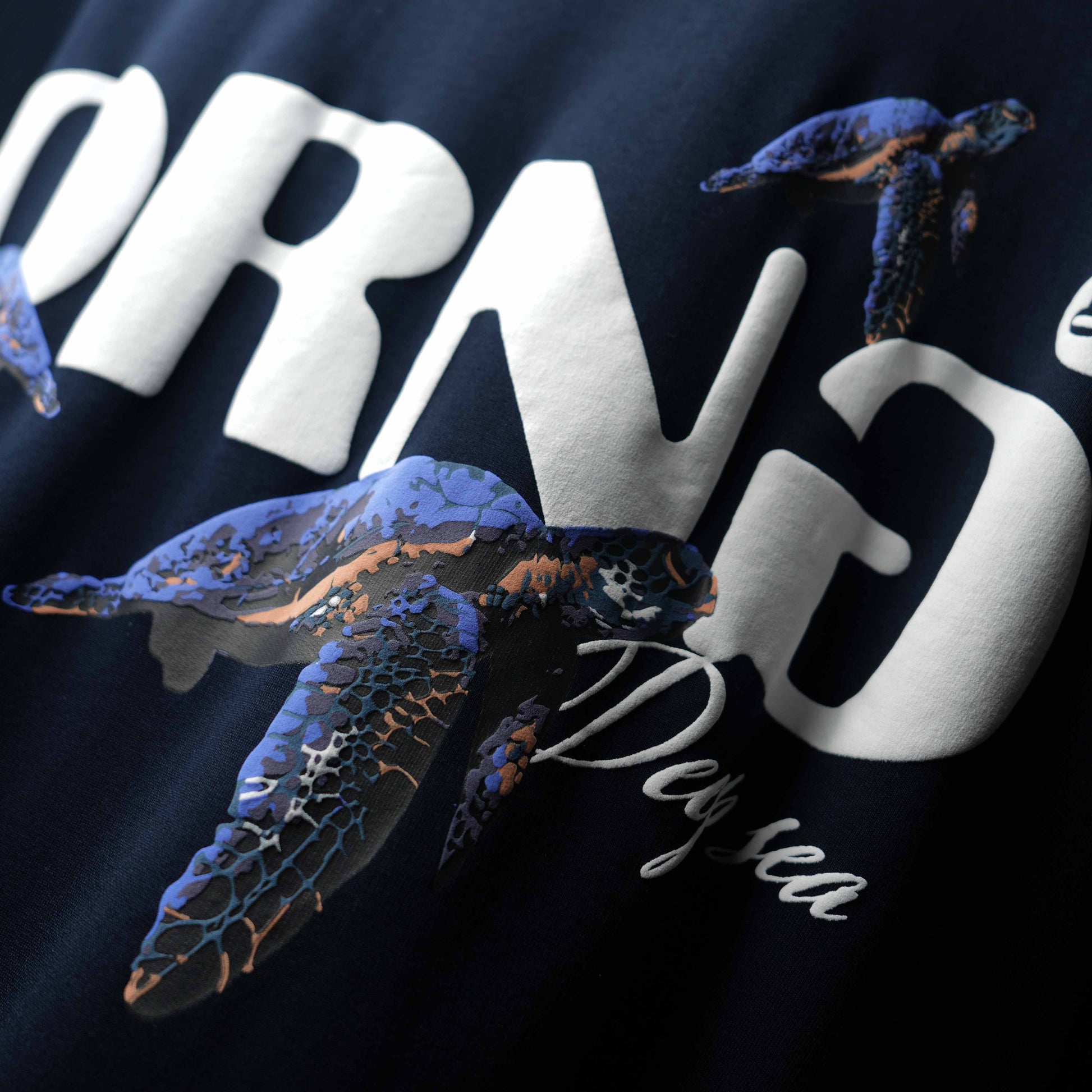 NAVY DEEP SEA T-SHIRT - Luxury T-Shirt