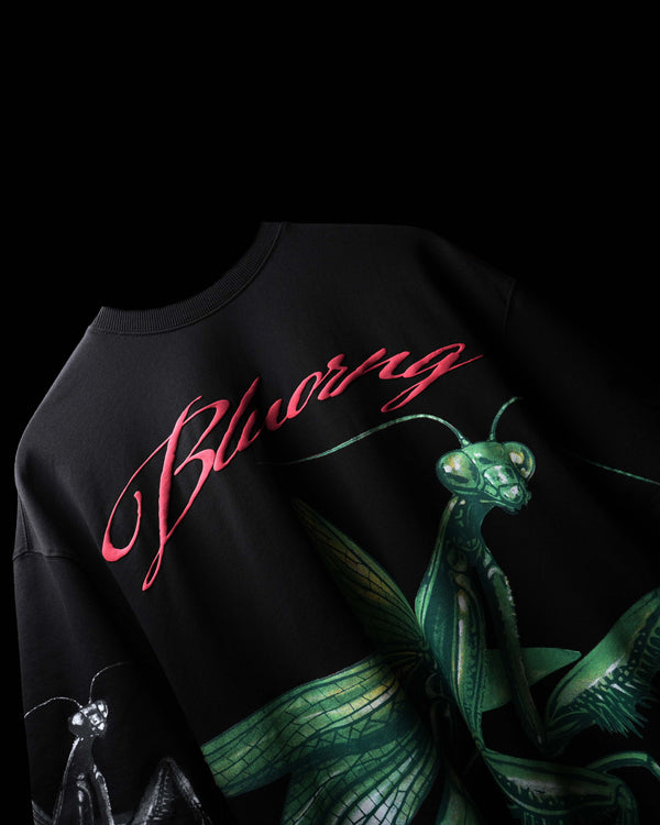 Crew Neck Mantis World Black T-Shirt