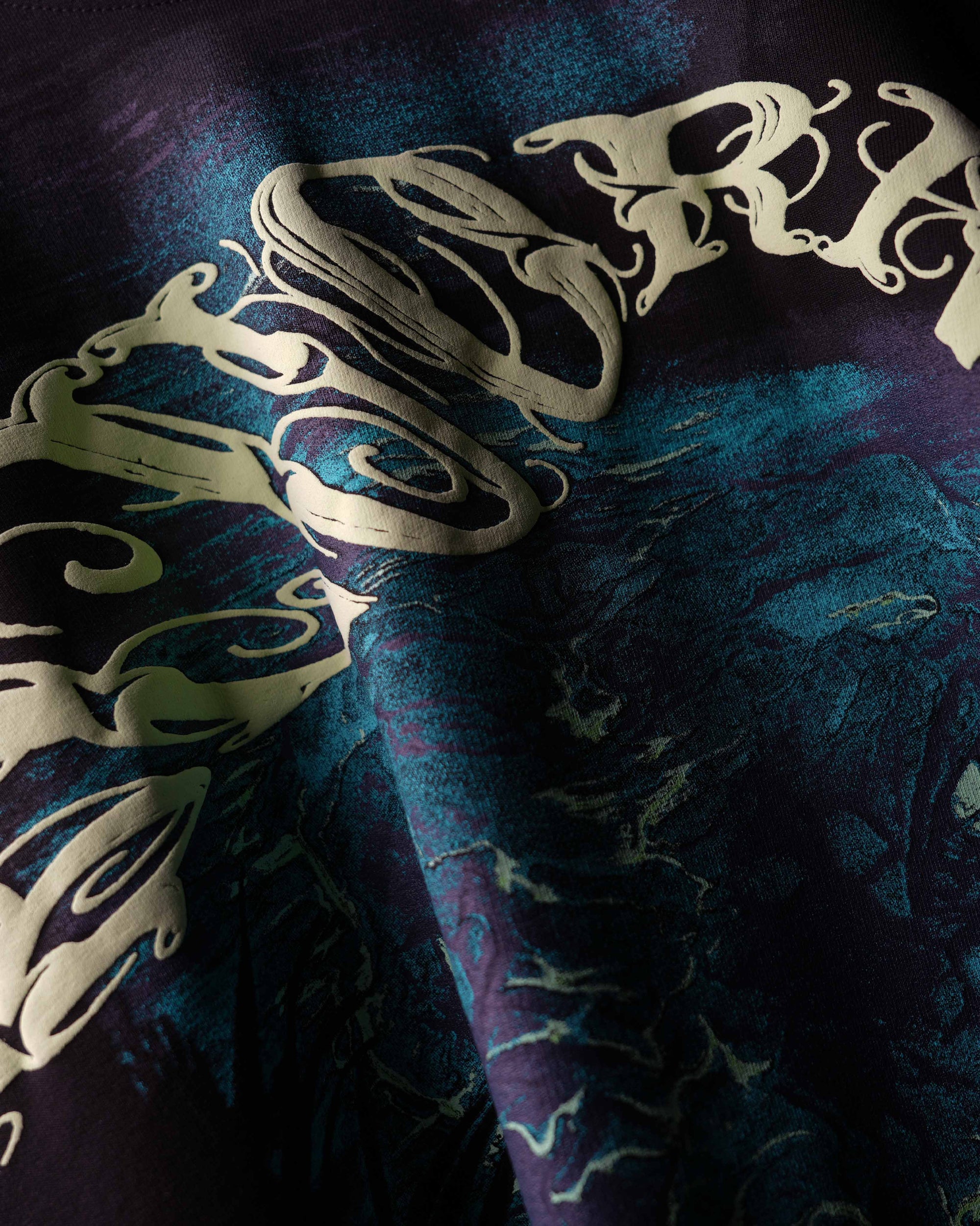 Silent Croc Cut Sleeve T-Shirt