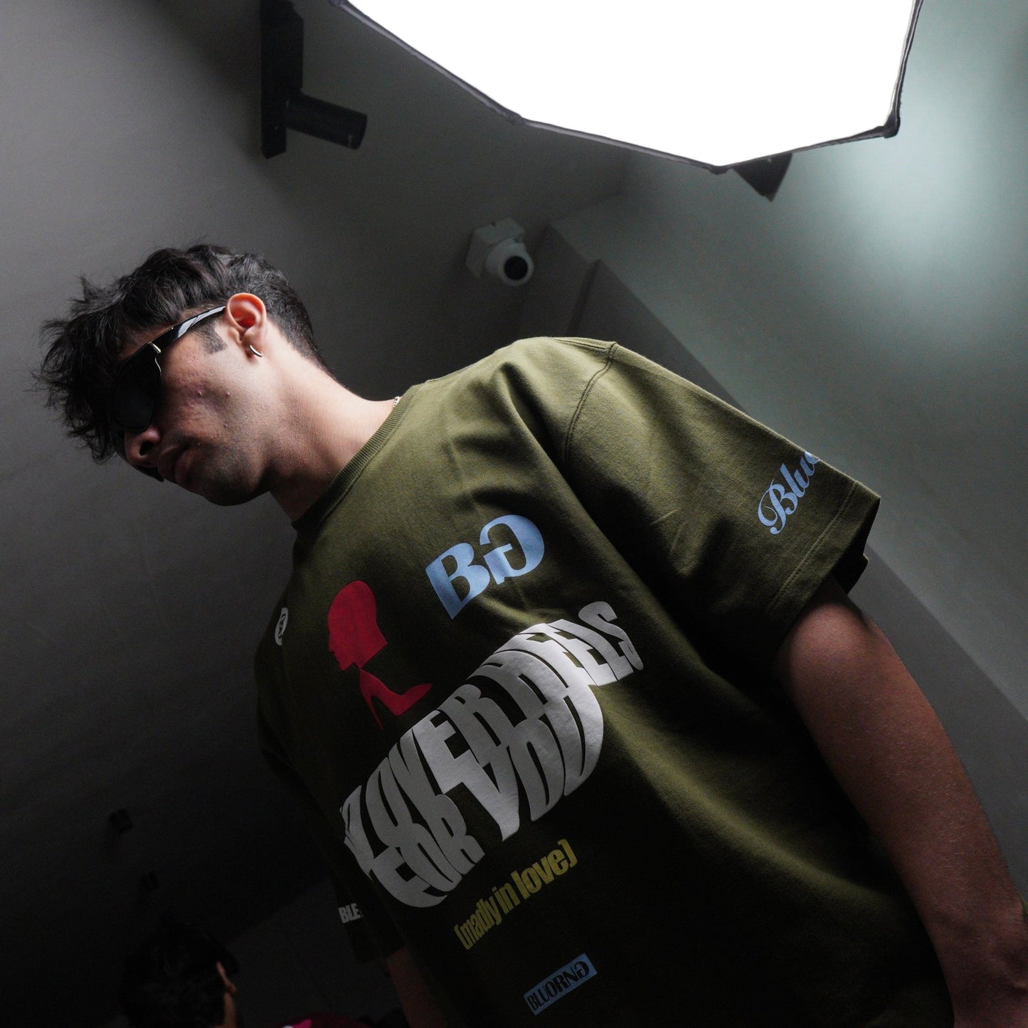 OLIVE DOUBLE MEANING tee - Bluorng